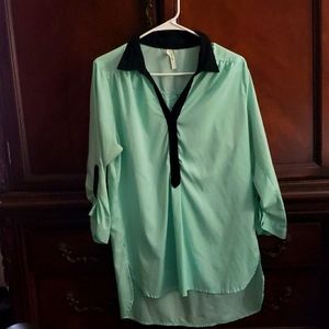 Women's Top